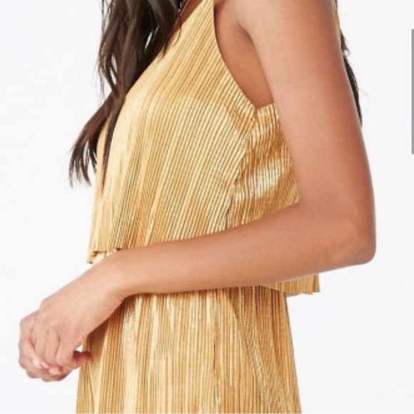 COVERSTITCHED Gold Metallic Spaghetti Strap Festive Romper- Size S - Picture 4 of 8